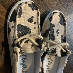 COW PRINT HEY DUDE DUPS!!!